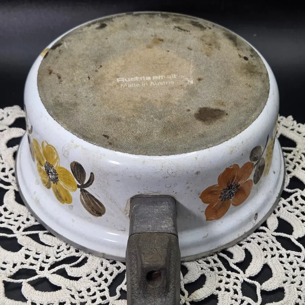 Austria Email Sauce Pan Skillet Enamelware Mod Flowers 70's Boho Cottage VTG MCM